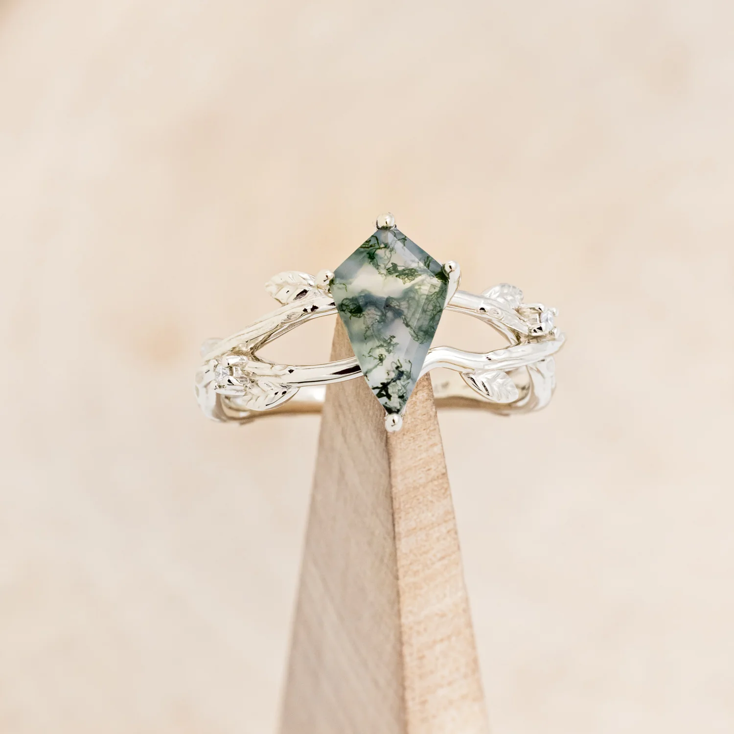 "ARTEMIS ON THE VINE" - KITE CUT MOSS AGATE ENGAGEMENT RING WITH DIAMOND ACCENTS & "BRIAR" BRANCH-STYLE TRACER - Image 12