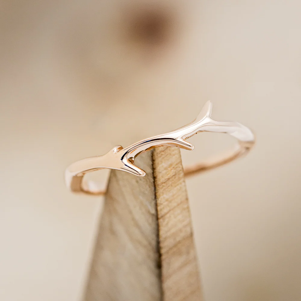 "ARTEMIS" STACKER - 14K GOLD ANTLER-STYLE STACKING BAND - Image 7