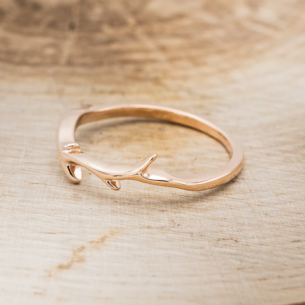 "ARTEMIS" STACKER - 14K GOLD ANTLER-STYLE STACKING BAND - Image 9