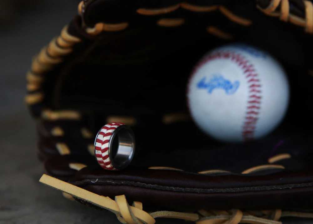 AUTHENTIC MAJOR LEAGUE BASEBALL WEDDING BAND - Image 5
