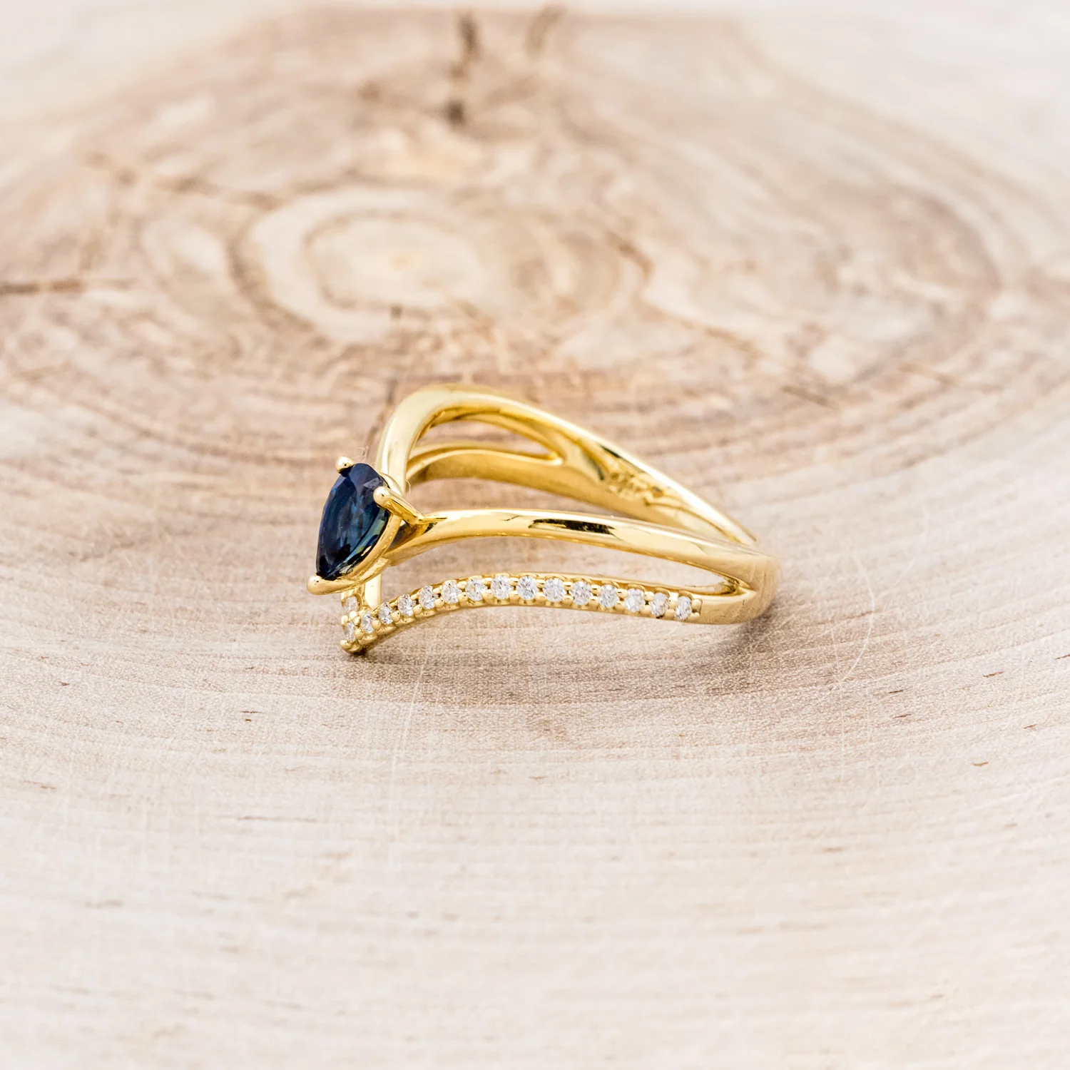 "CICELY" - PEAR CUT LAB-GROWN BLUE SAPPHIRE ENGAGEMENT RING WITH DIAMOND ACCENTS - Image 9