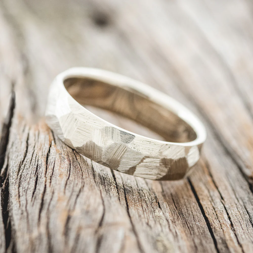 FACETED BLACK ZIRCONIUM RING WITH A TEXTURED FINISH - Image 9