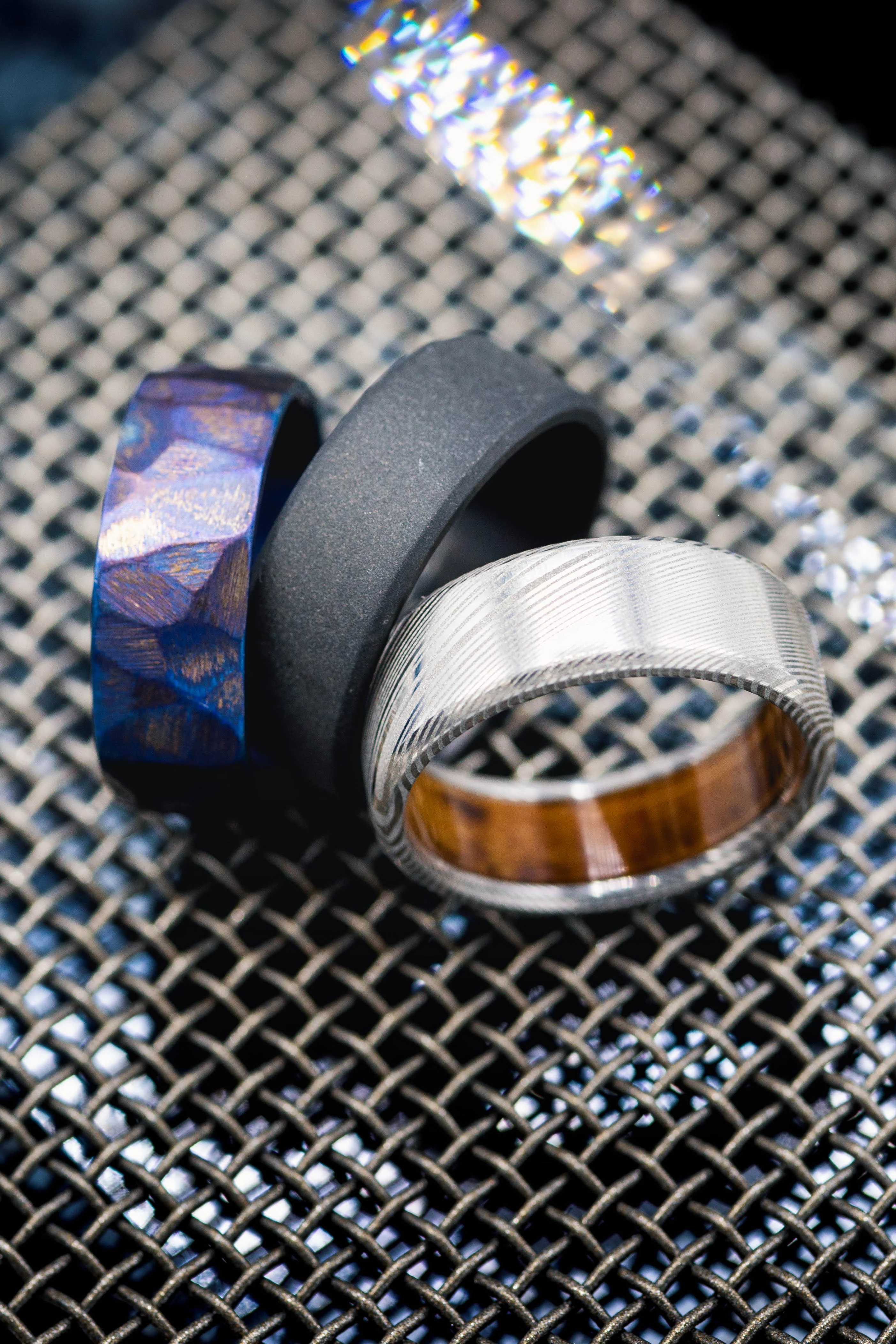 FIRE-TREATED & SEASCAPED TITANIUM RING - Image 4