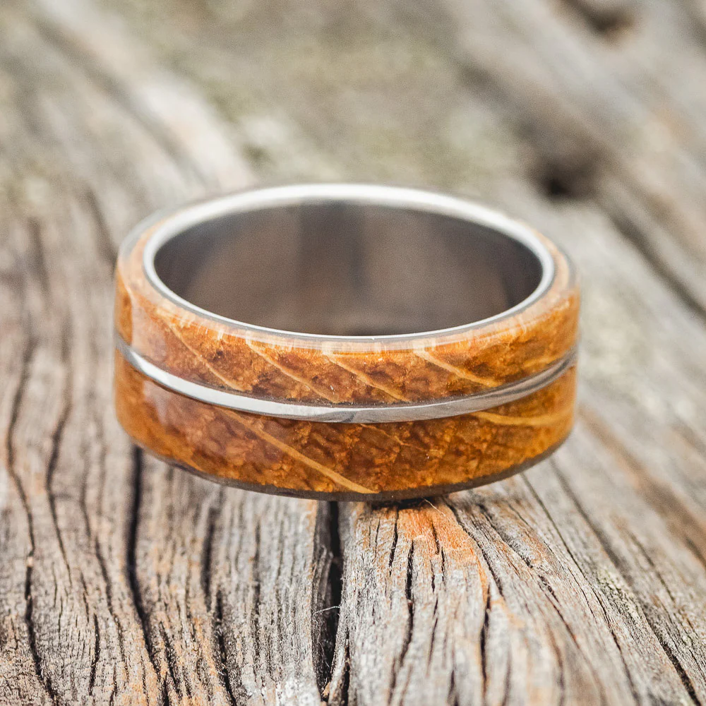 "GOLDEN" - WHISKEY BARREL OAK WEDDING RING - Image 4