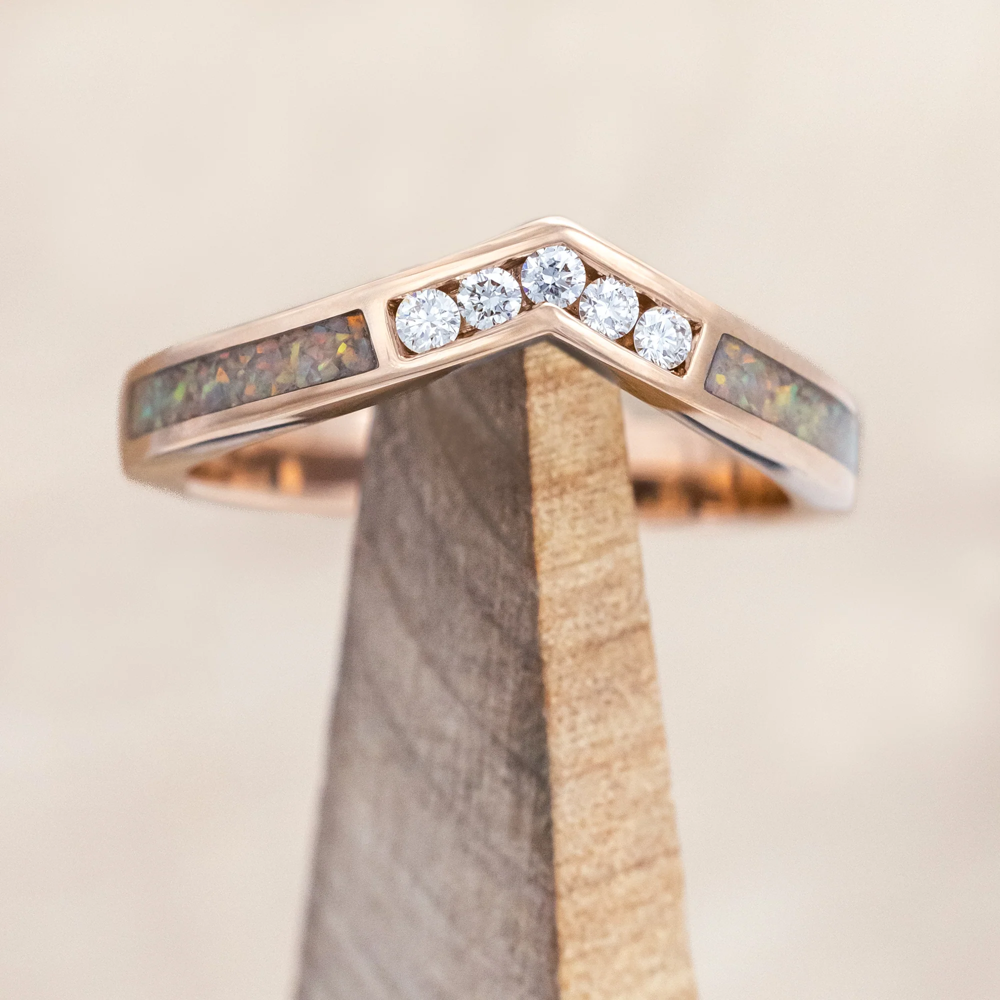 "KIDA" - V-SHAPED STACKING BAND WITH DIAMONDS & TWO INLAYS - Image 11