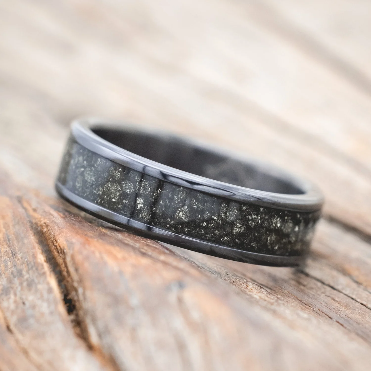 "RAINIER" - PYRITE WEDDING RING - Image 5