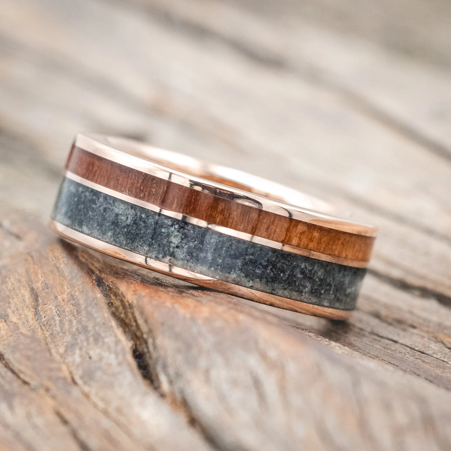 "RAPTOR" - MOSS AGATE & REDWOOD WEDDING BAND WITH A MOSS AGATE LINING - Image 3