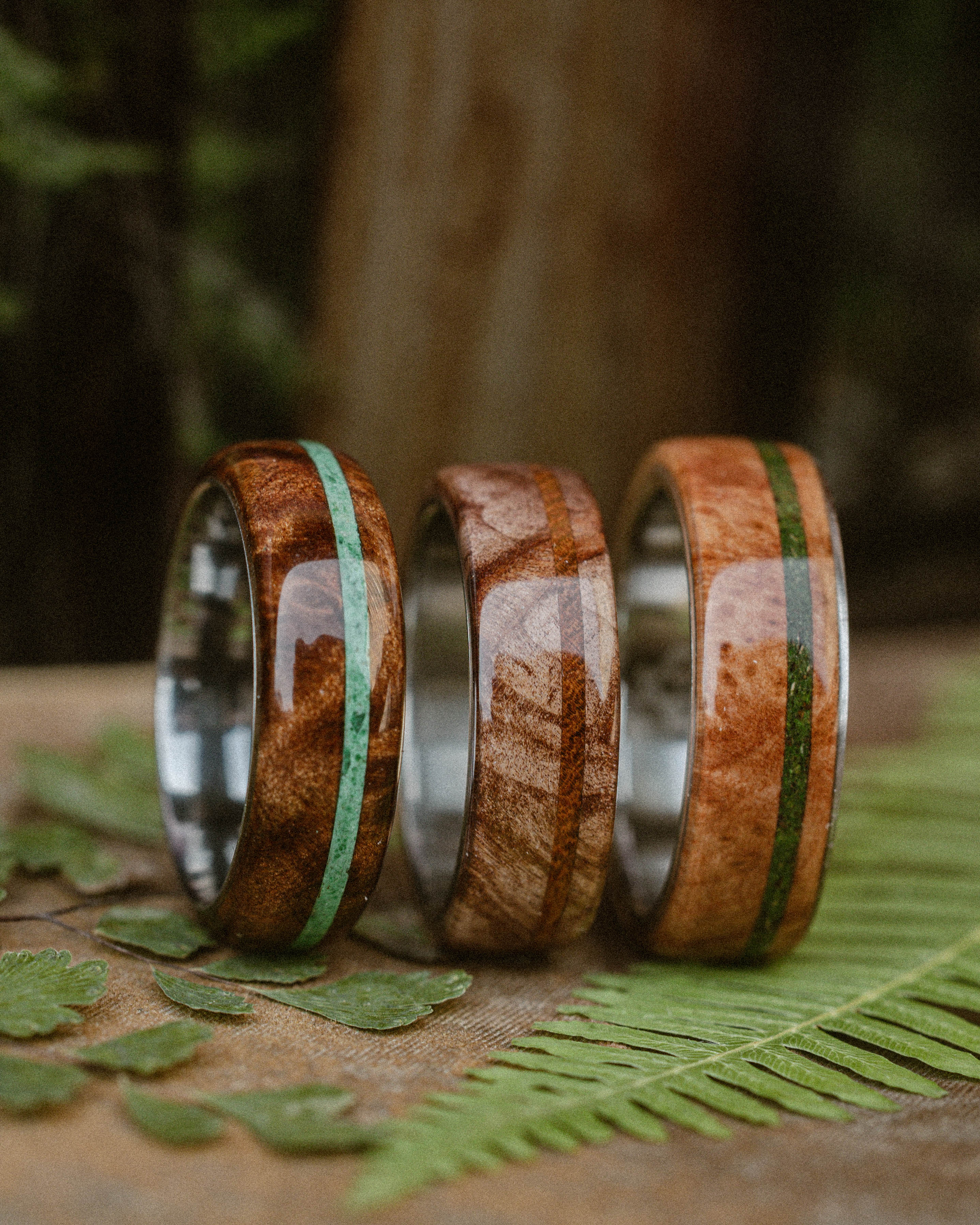 "REMMY" - REDWOOD & MOSS WEDDING RING - Image 18