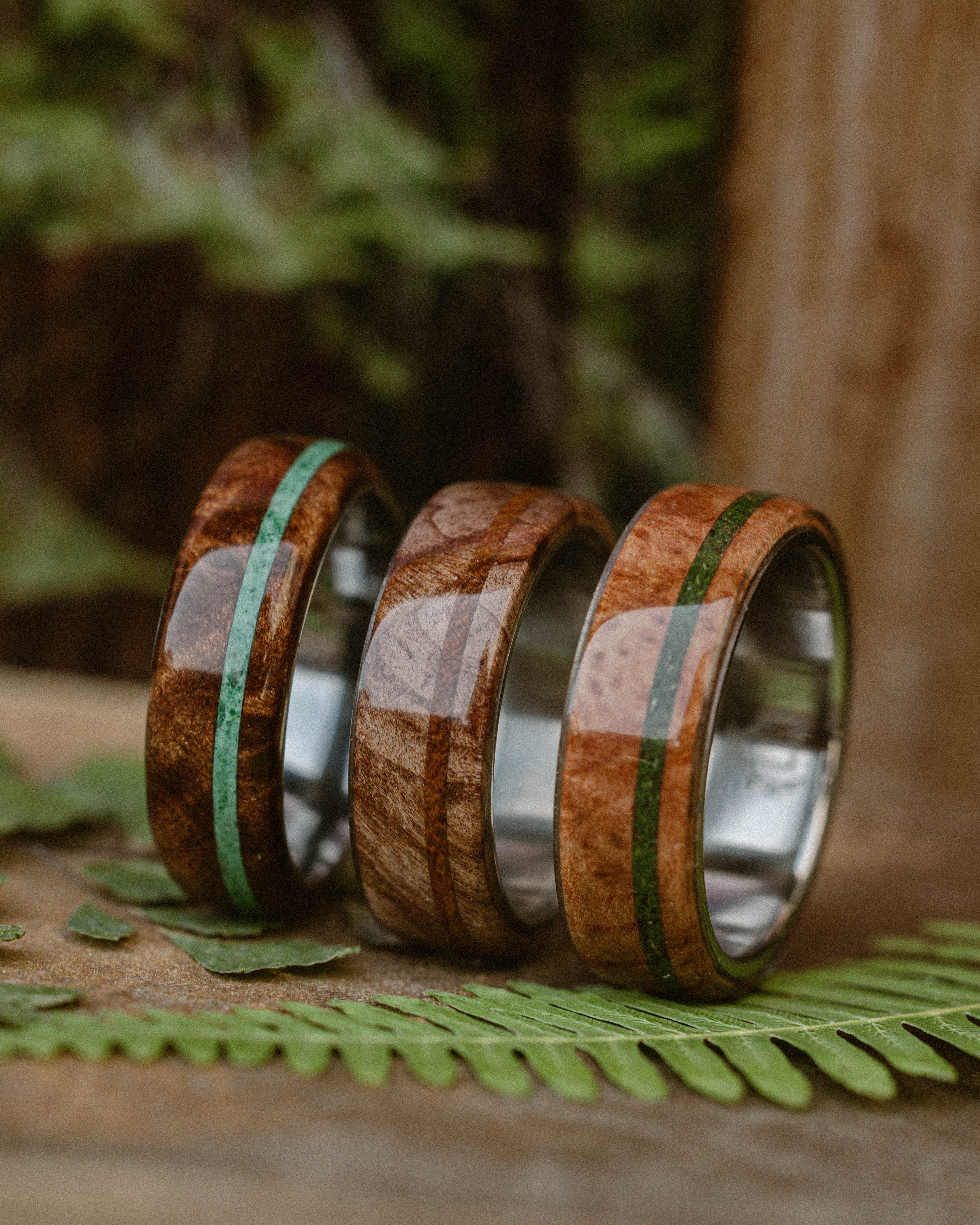 "REMMY" - REDWOOD & MOSS WEDDING RING - Image 19
