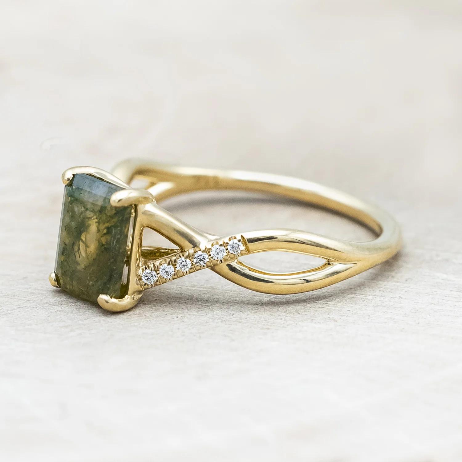 "ROSLYN" - EMERALD CUT MOSS AGATE ENGAGEMENT RING WITH DIAMOND ACCENTS - Image 4