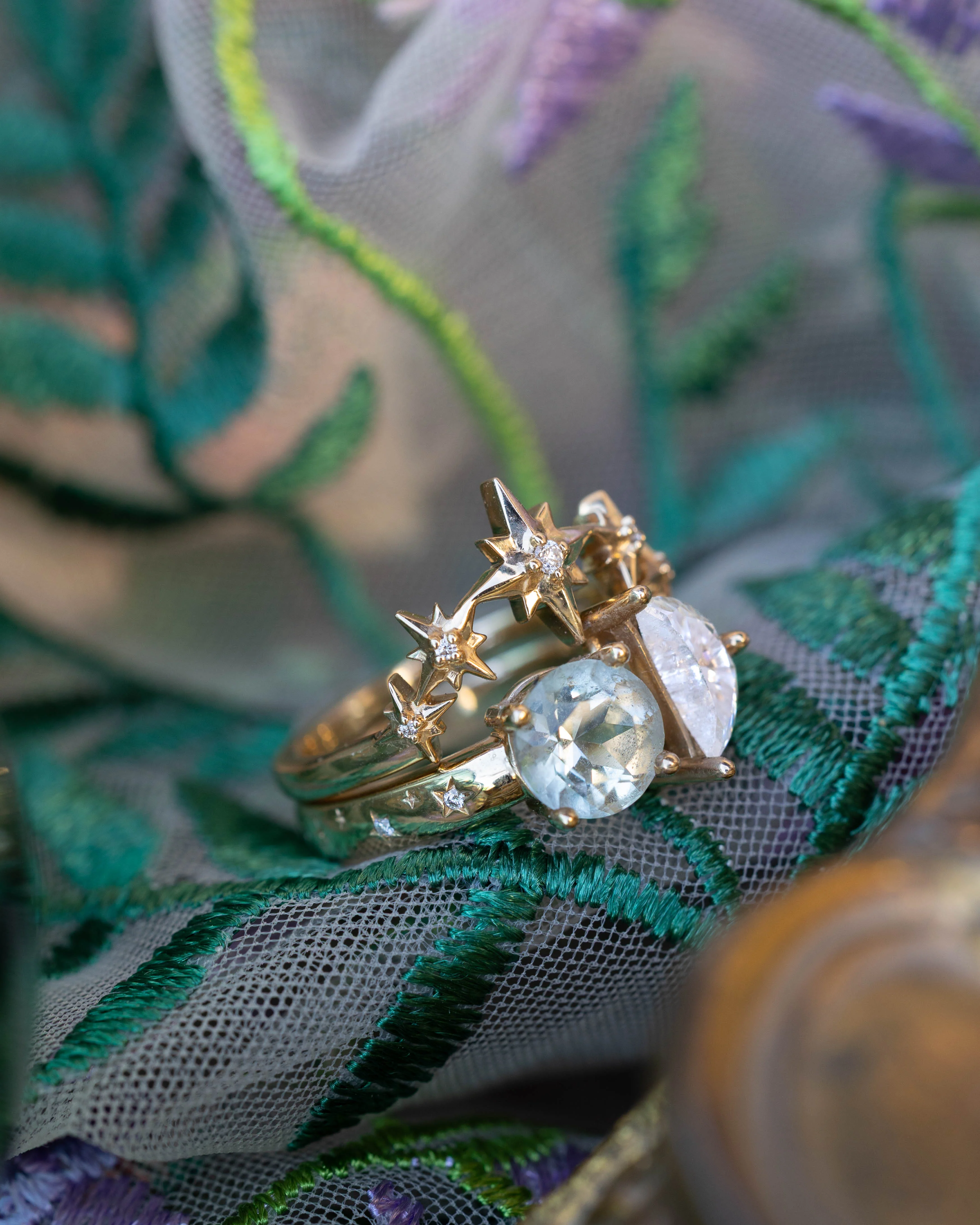"SIDRA" - TOI ET MOI ROUND CUT GREEN PRASIOLITE ENGAGEMENT RING WITH CRESCENT MOON MOISSANITE ACCENT & DIAMOND TRACER - Image 18