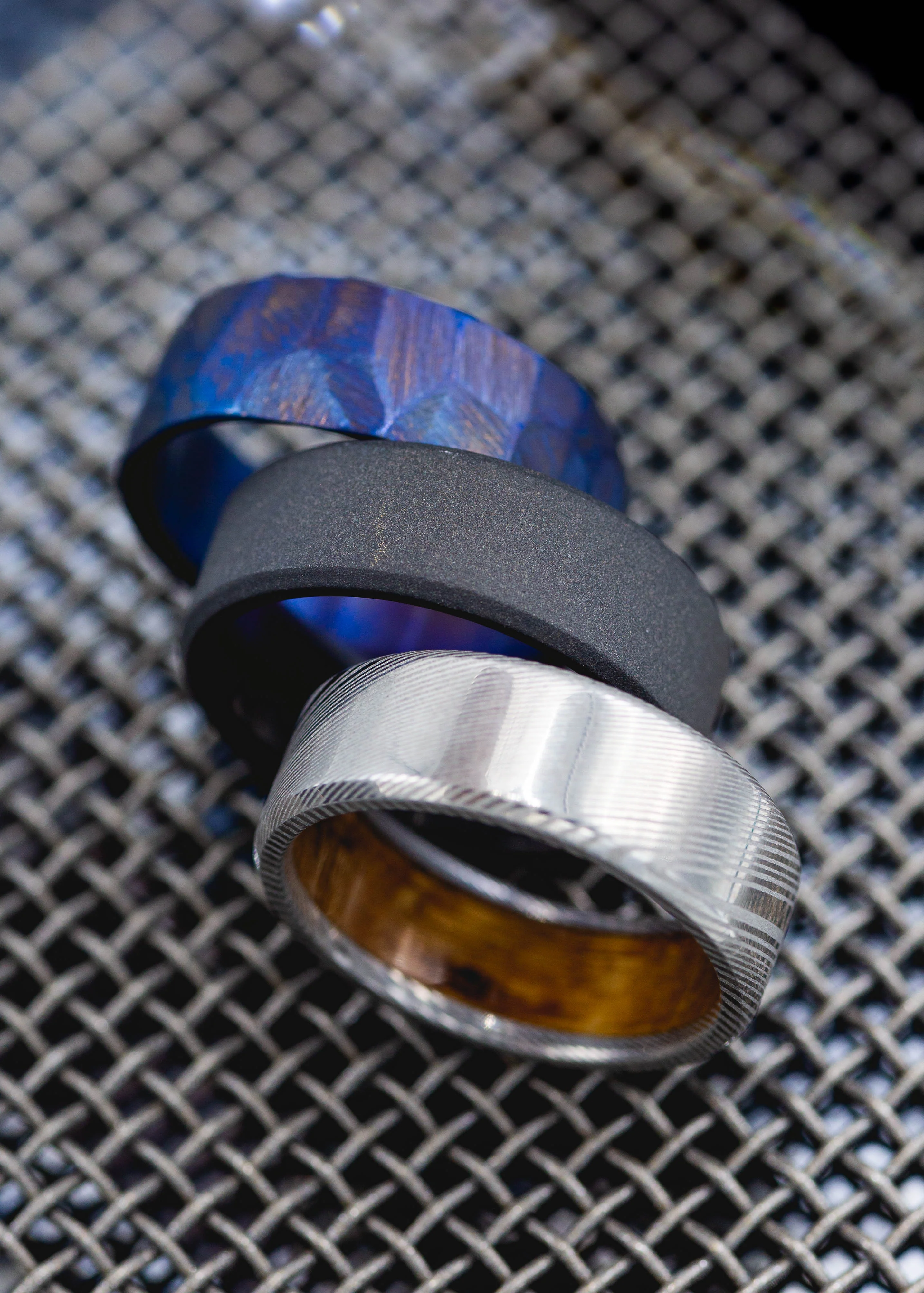 WHISKEY BARREL LINED WEDDING BAND - Image 36
